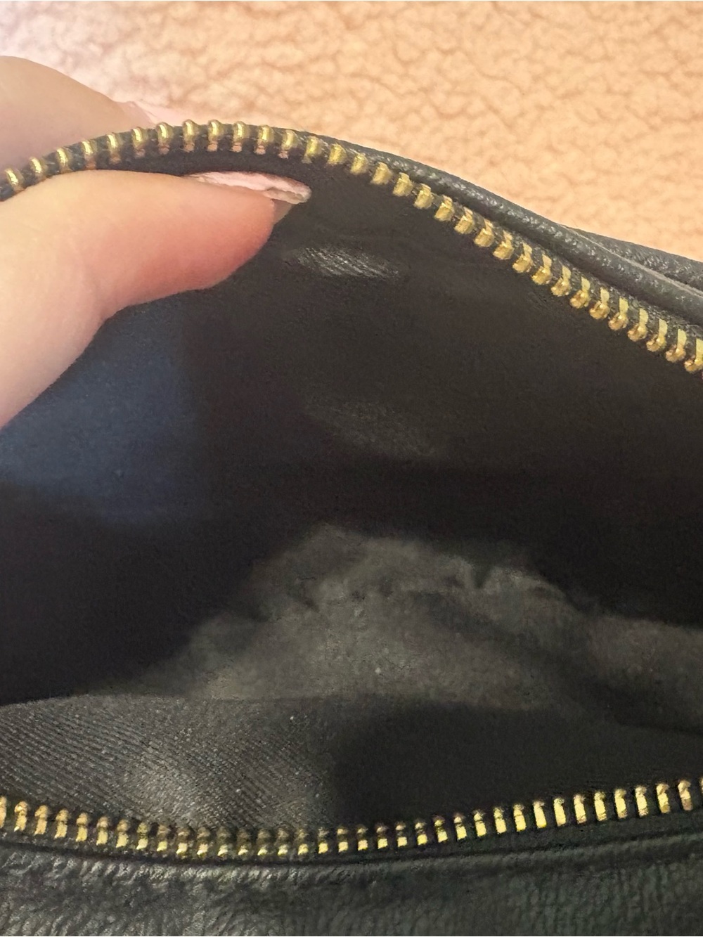 Leopard Print Crossbody Black Trim - Picture 4 of 8